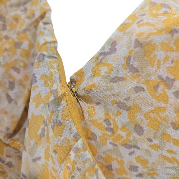 Skies Are Blue Floral Wrap Blouse Flutter Sleeve Sz S Cottage Core Femme - Picture 5 of 11